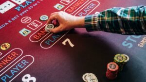 jaojit baccarat vs blackjack odds comparison